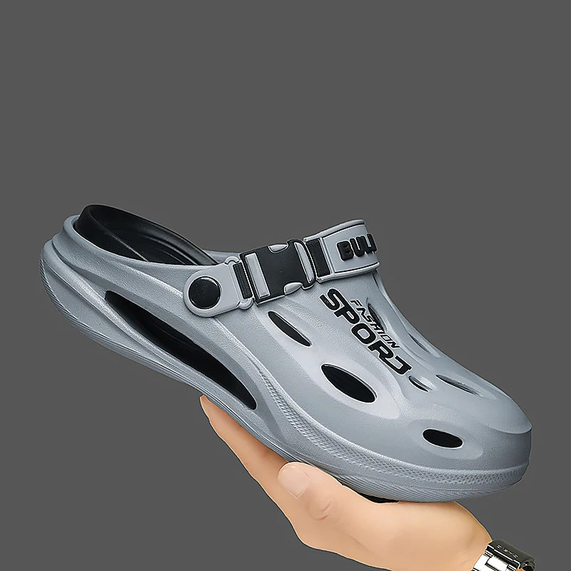 A Pair of Men's New Clogs, Summer New Wear-Resistant, Non-Slip Sports Beach Shoes, Soft-Soled Comfortable Men's Shoes for Driving