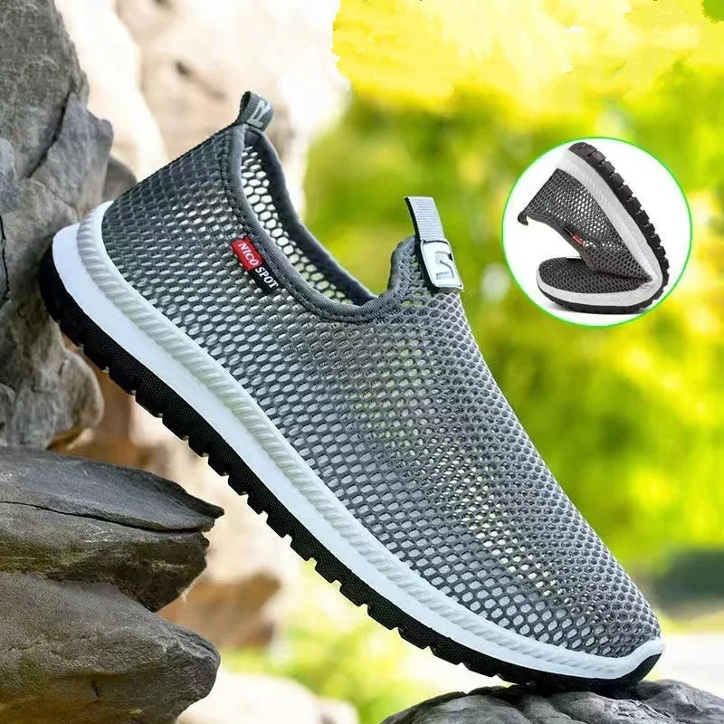 Summer Walking Shoes Hot Sale Men Sneakers Sport Lightweight Casual Hiking Shoes Men Breathable Aqua Shoes Man Outdoor Footwear