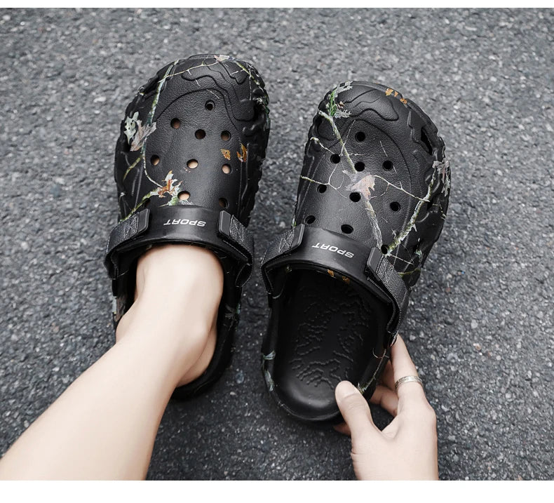 Summer Men's Clogs Sandals Home Garden Shoes Comfortable Men Women Slippers Non-Slip Soft Bottom Flip Flop Sandals Big Size46 47