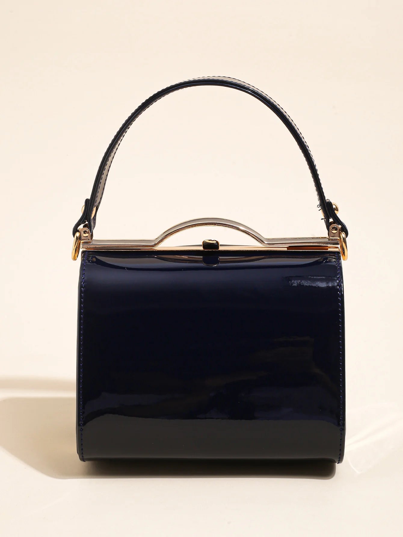 Highlight Cute Simple Patent Leather Pearlescent Leather Handheld Hard Shell Clip Dinner Bag
