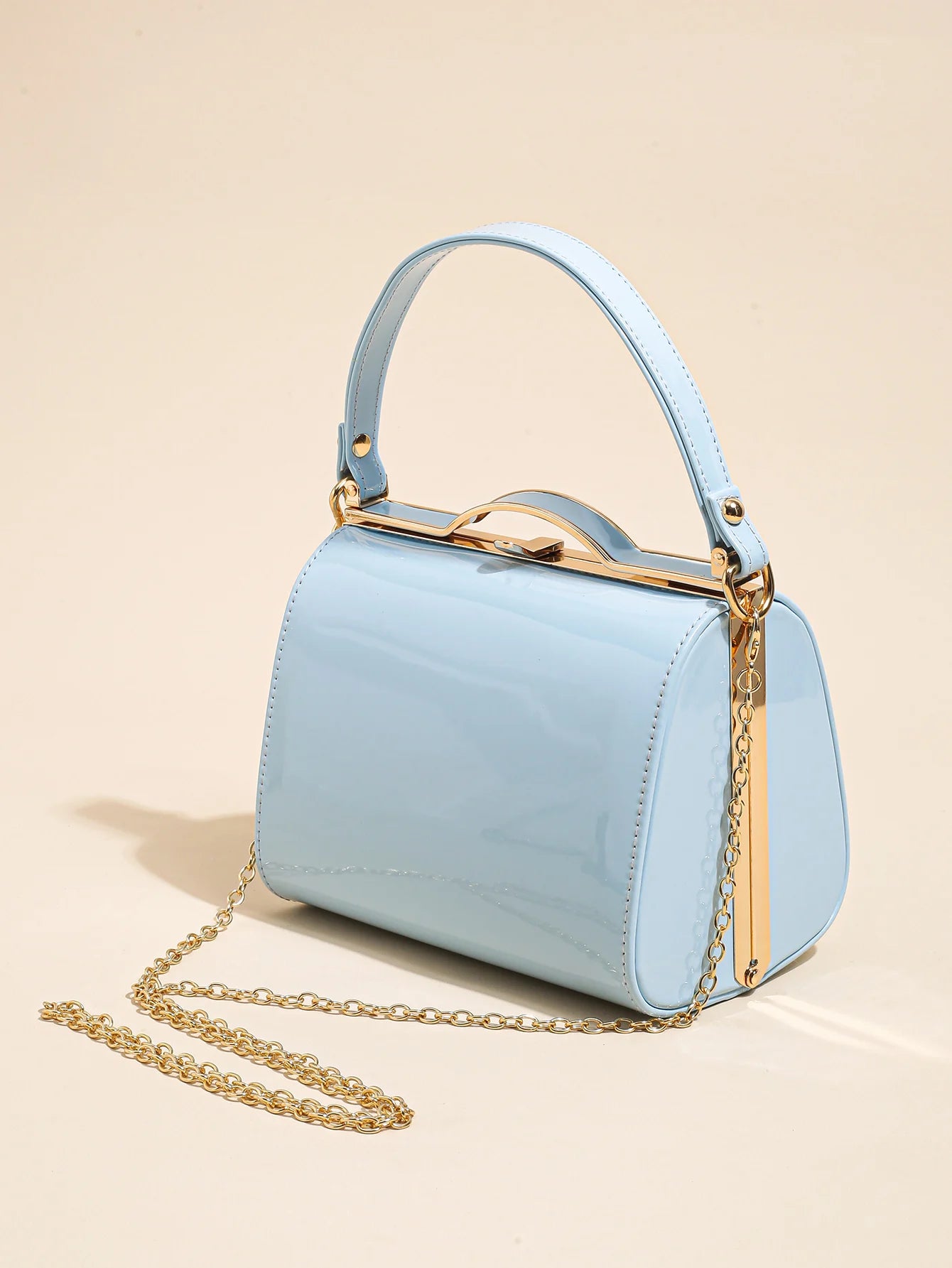 Highlight Cute Simple Patent Leather Pearlescent Leather Handheld Hard Shell Clip Dinner Bag
