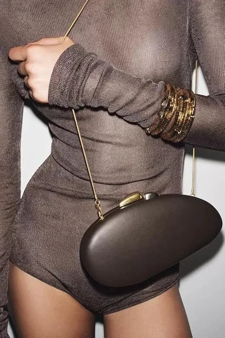 Designer Shell Shape Clutch Bag with Metallic Closure Chain Dinner Purse Women Evening Party Leather Shoulder Crossbody Handbags