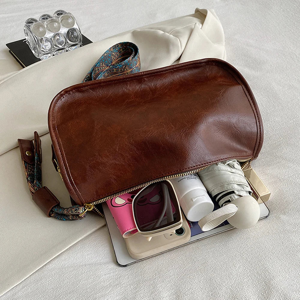 Graphic Pattern Zipper Crossbody Bag, Stylish Leather Shoulder Bag with Wide Strap Large Capacity Daily Purse Designer Hobos Bag