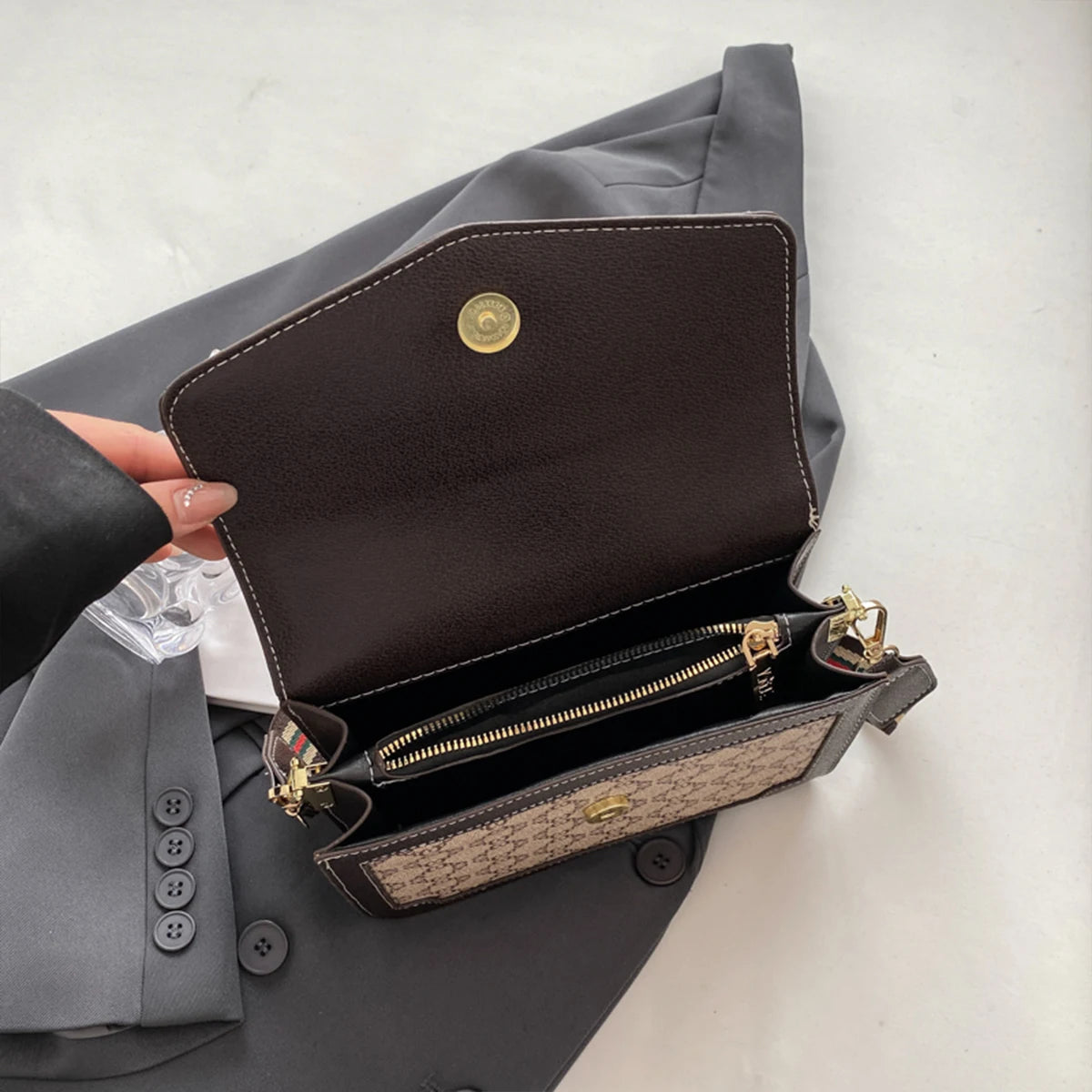Fashion Classic Geometric Print Quilted Shoulder Bag Metal Logo PU Lightweight Flap Magnetic Snap Adjustable Strap Crossbody Bag