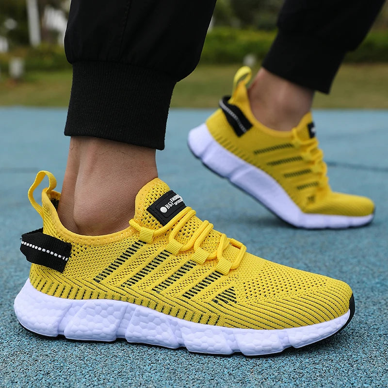 Lightweight Men's Running Shoes Breathable Mesh Knitted Walking Shoes Summer New Outdoor Exercise Tenis Masculino Sneakers Men