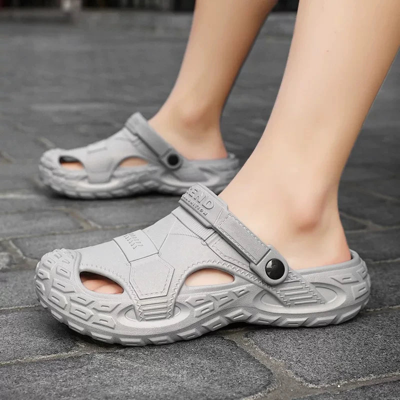 Men's Outdoor Summer Wearable Clog Shoes Anti-Slip Breathable Odor-Resistant Slip-Resistant Sandals