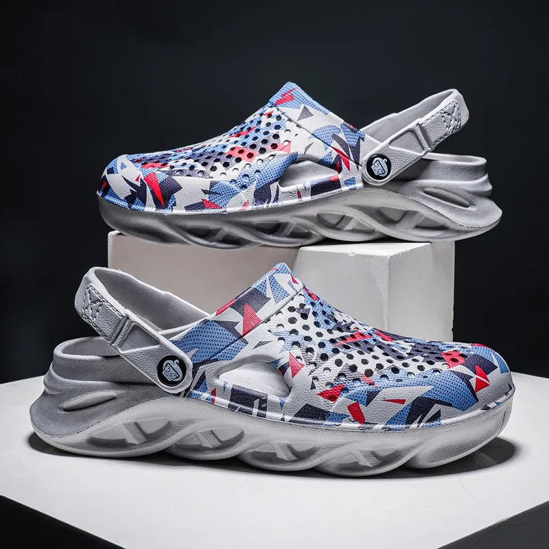 Men Sandals Clogs Summer Shoes for Men EVA Lightweight Water Shoes Unisex Slippers for Summer Outdoor Beach Slippers Large Size
