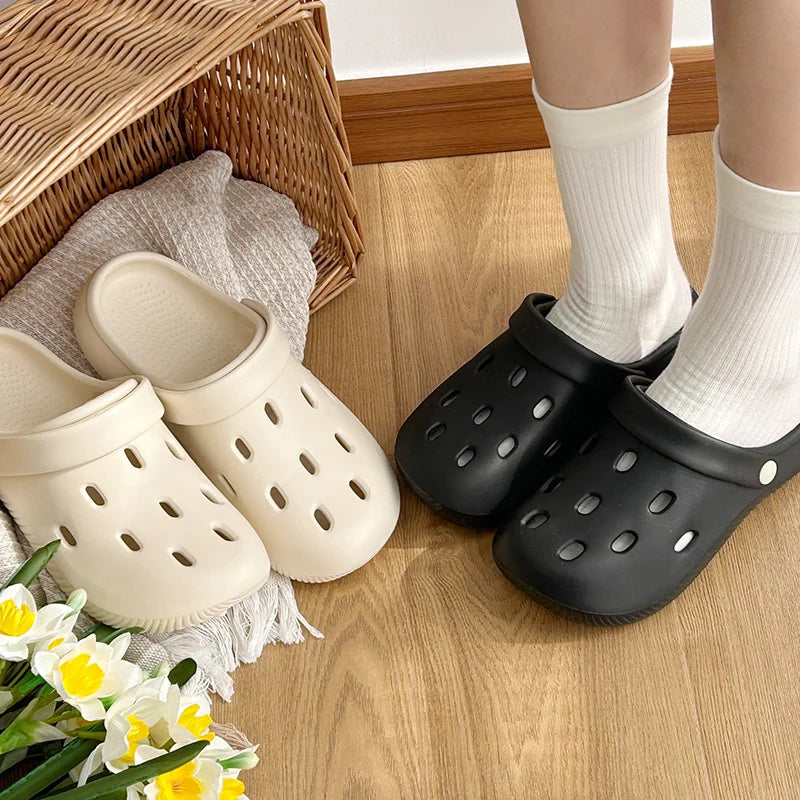 UTUNE 2025 Summer New Design Lightweight Breathable Clogs Unisex Non-Slip Slippers  Beach Sandals Trendy Comfortable Casual Shoe
