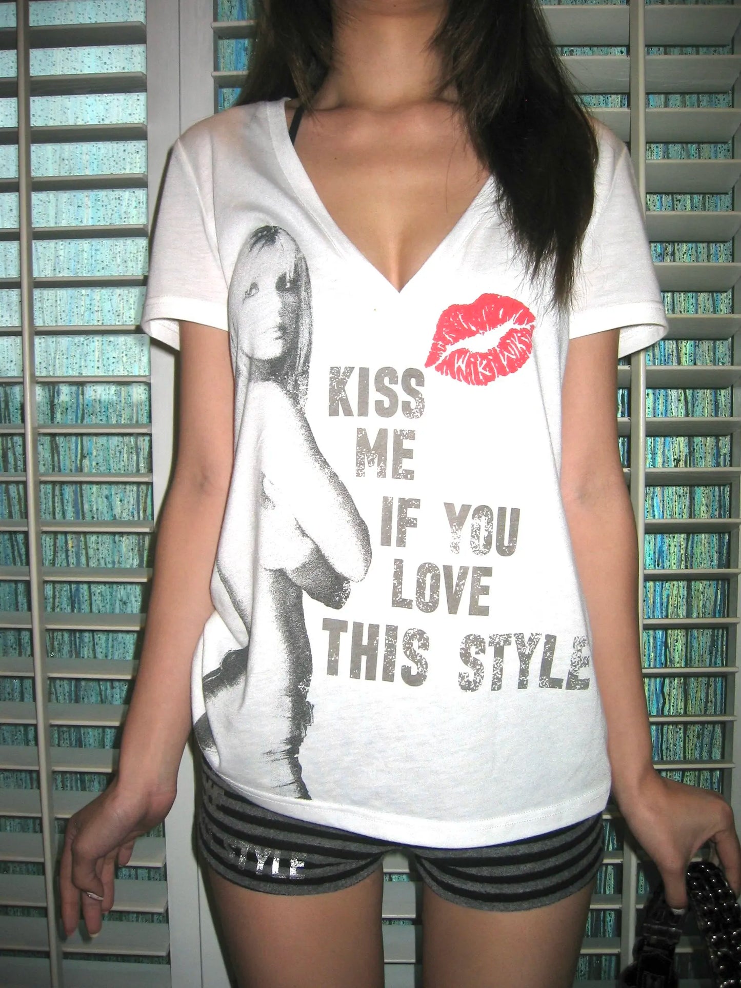 Karrcat Trashy Y2k Letter Print T-shirt Grunge Aesthetics Short Sleeve V-neck Tops Vintage 2000s Style Tee Shirt American Retro