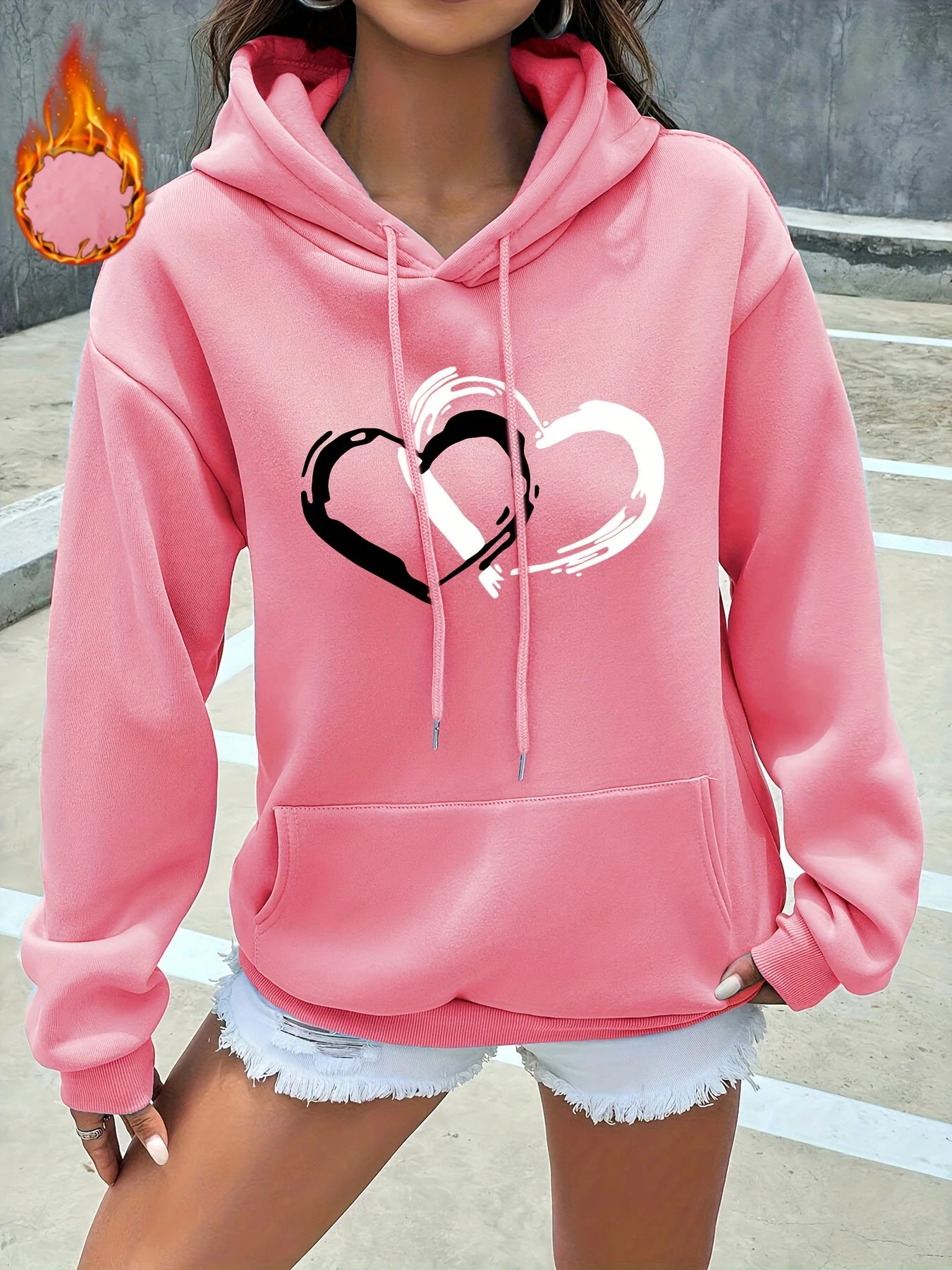Women's casual hoodie sweatshirt heart graphic print round neck long sleeved autumn and winter warm regular version