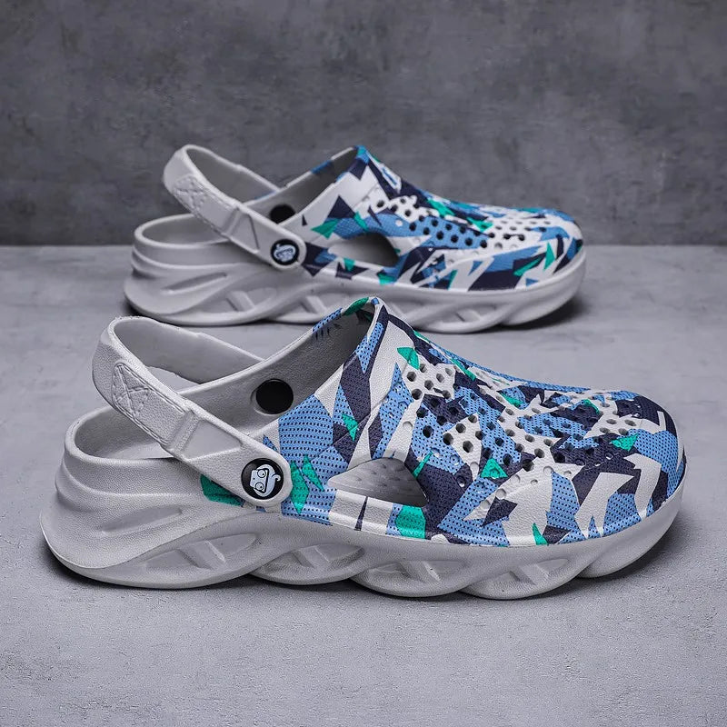 Men Sandals Clogs Summer Shoes for Men EVA Lightweight Water Shoes Unisex Slippers for Summer Outdoor Beach Slippers Large Size