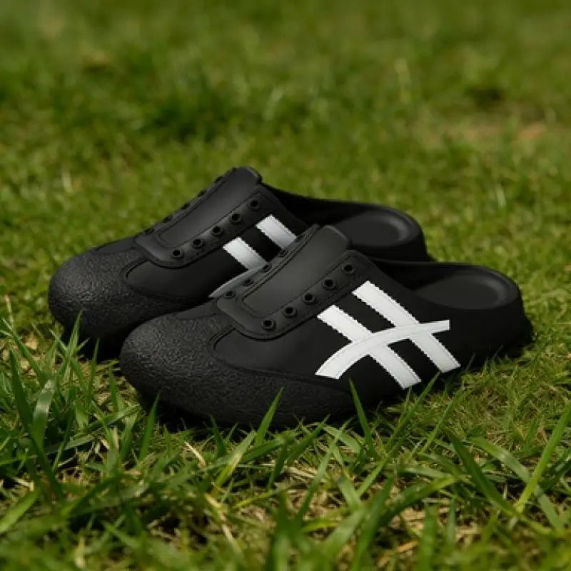 Comfortable EVA Brand Clogs Shoes Men Spring Summer 2026 Non Slip Outdoor Sports Slippers Plus Size Couple's Flats Racing Shoes
