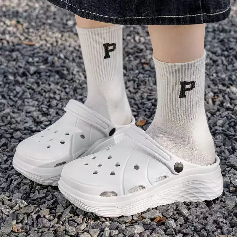 Women's Outdoor Fashionable Simple Design Clog Shoes Suitable for Home Beach Casual Comfortable Sandals