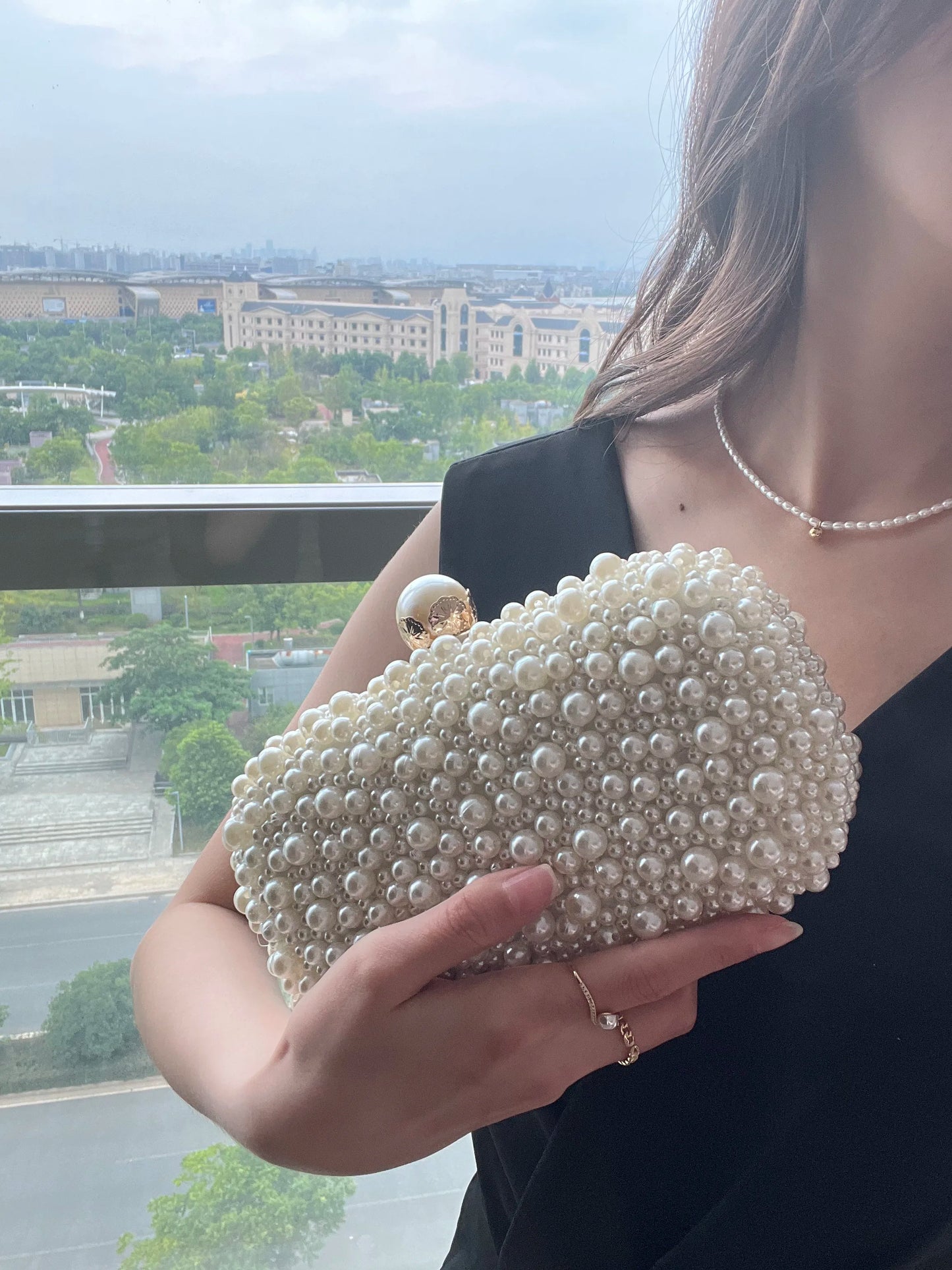 Luxury handmade wedding evening bag chain shoulder bag Full Beaded clutch bag Ladies Artificial Pearls Handbag for Wedding Party