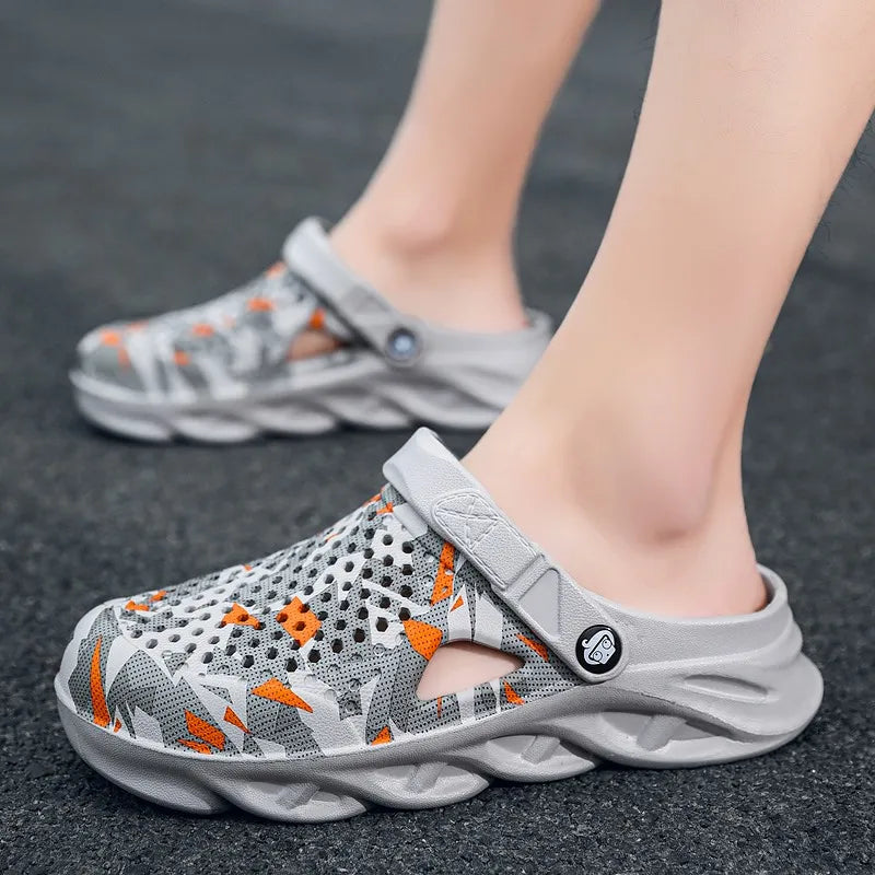 Men Sandals Clogs Summer Shoes for Men EVA Lightweight Water Shoes Unisex Slippers for Summer Outdoor Beach Slippers Large Size
