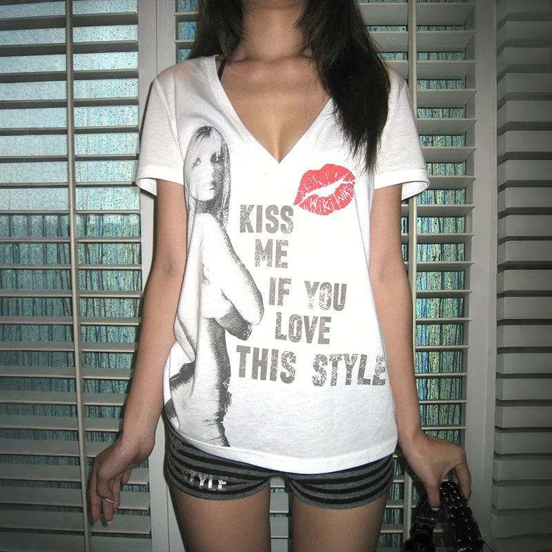 Karrcat Trashy Y2k Letter Print T-shirt Grunge Aesthetics Short Sleeve V-neck Tops Vintage 2000s Style Tee Shirt American Retro