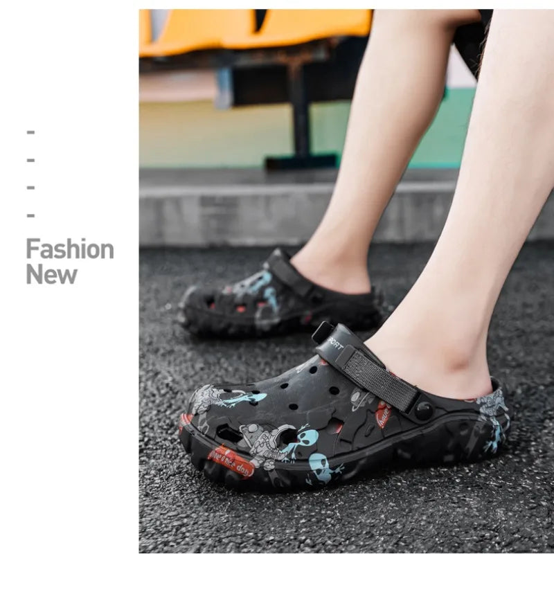 Plus Size46 47 Men Clogs Sandals Summer Outdoor Garden Clogs Hole Shoes Male Casual Shoes Water Shoes Comfort Home Soft Slippers