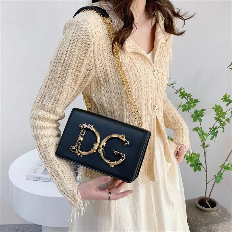 Banquet small square bag, women's new fashionable and versatile chain shoulder crossbody bag