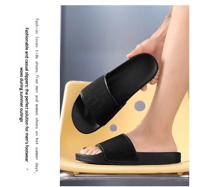 Outdoor Sandals Clogs Beach Slippers Summer Men Fashion Slippers Indoor Home Slides Bathroom Shoes Comfortable Soft Flip Flops