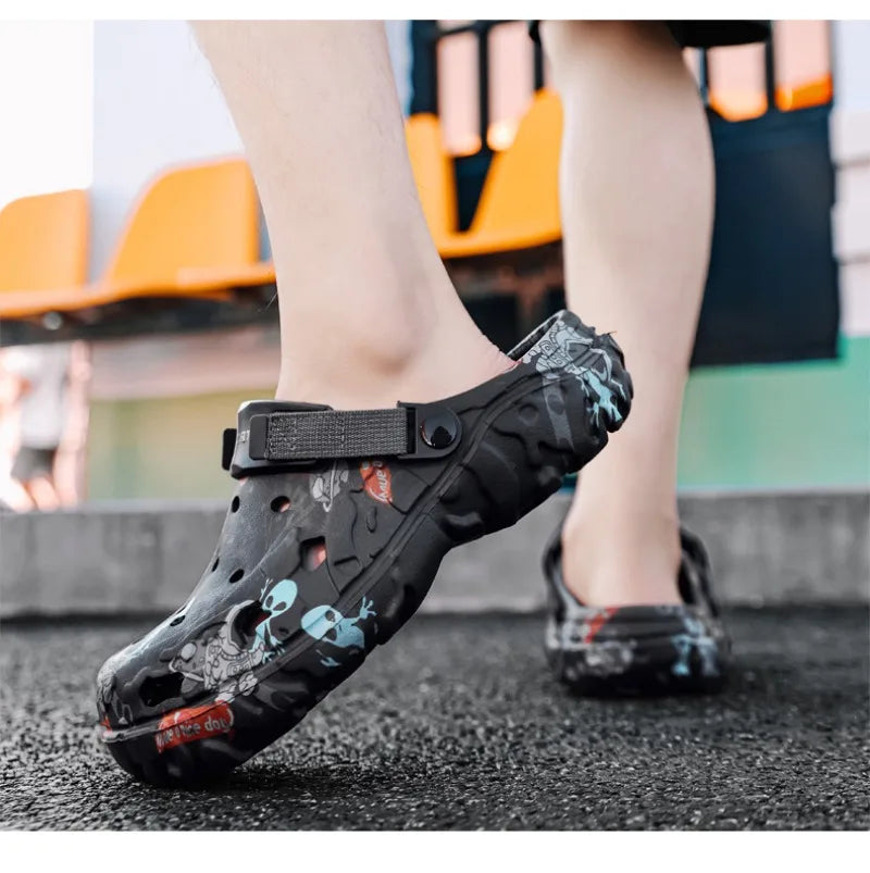 Plus Size46 47 Men Clogs Sandals Summer Outdoor Garden Clogs Hole Shoes Male Casual Shoes Water Shoes Comfort Home Soft Slippers