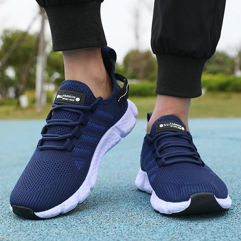 Lightweight Men's Running Shoes Breathable Mesh Knitted Walking Shoes Summer New Outdoor Exercise Tenis Masculino Sneakers Men