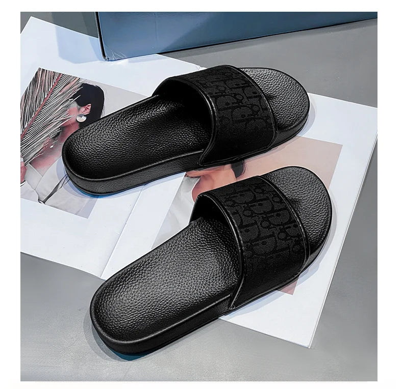 Outdoor Sandals Clogs Beach Slippers Summer Men Fashion Slippers Indoor Home Slides Bathroom Shoes Comfortable Soft Flip Flops