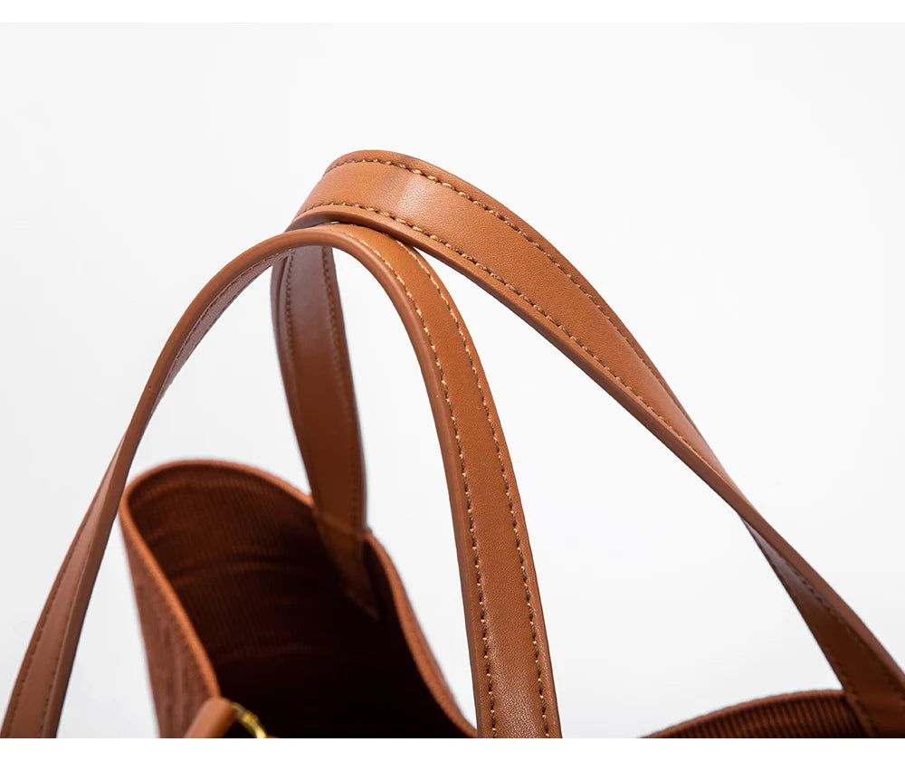 Fashionable Classic New Solid Color Outer Bag Women's Handbag Exquisite Handcrafted Weaving Large Capacity Handbag