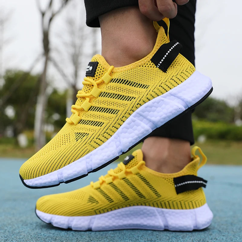 Lightweight Men's Running Shoes Breathable Mesh Knitted Walking Shoes Summer New Outdoor Exercise Tenis Masculino Sneakers Men