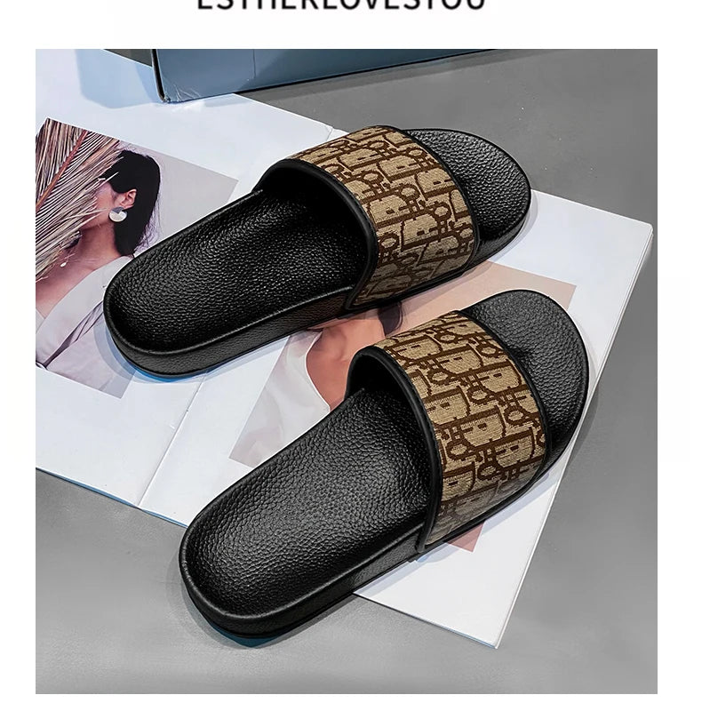 Outdoor Sandals Clogs Beach Slippers Summer Men Fashion Slippers Indoor Home Slides Bathroom Shoes Comfortable Soft Flip Flops
